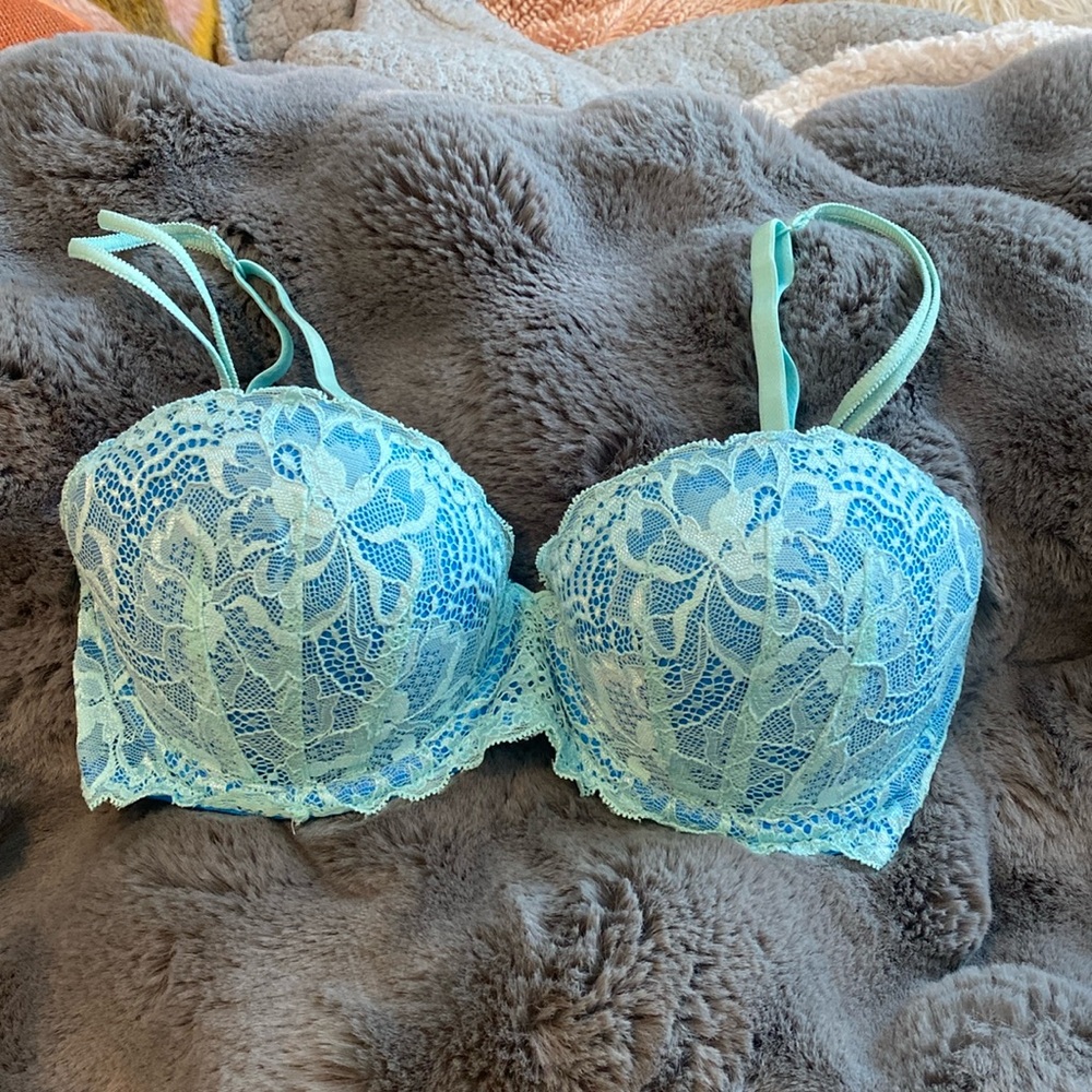 Victoria’s Secret PINK date push-up bra 32D